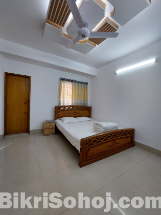 1000 Sq ft Fully Furnished 2BHK for Rent
